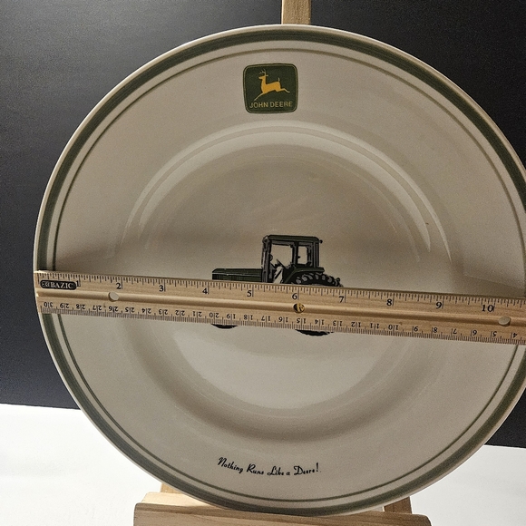 11" Gibson Licensed John Deere Dinner Plate ~ Nothing Runs Like a Deere - Picture 7 of 8
